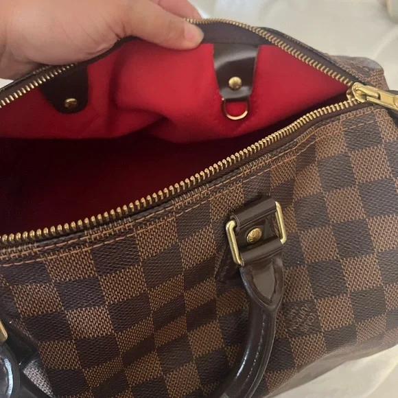 Authentic Louis Vuitton Speedy 30 - Picture 7 of 10